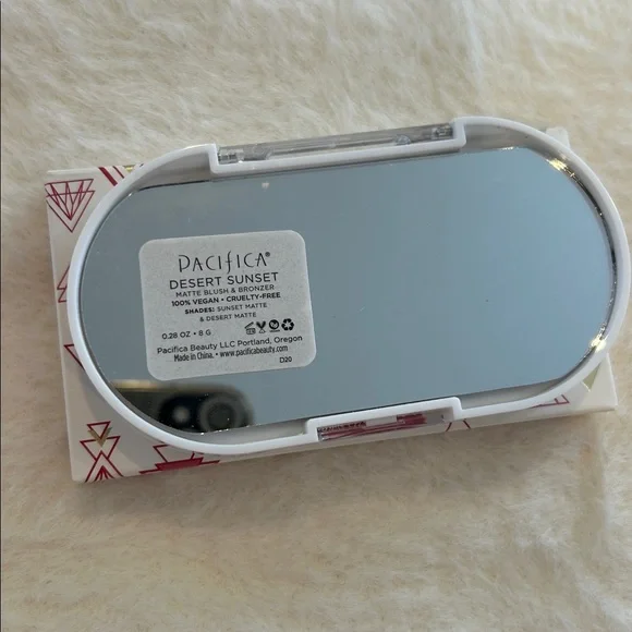 Pacifica Blush and Highlighter and Bronzer Duo - Picture 5 of 7